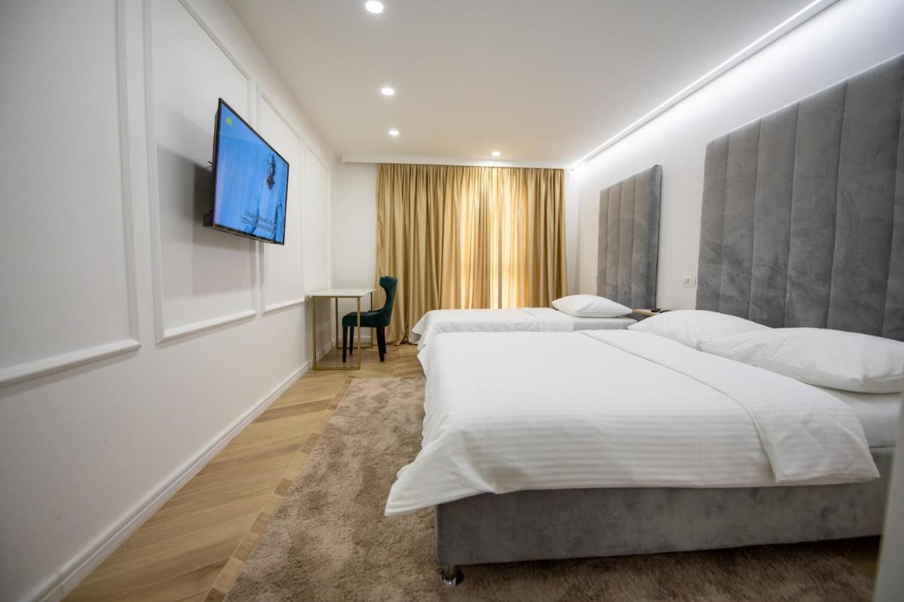 Hotel In Zepce Eksteriør billede