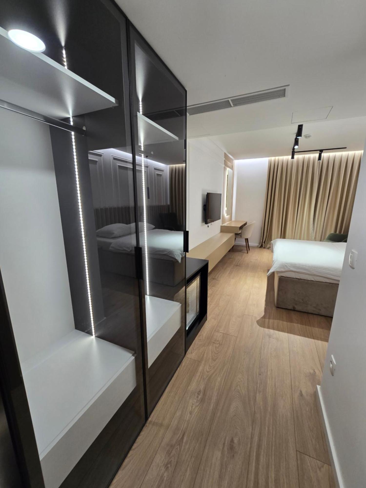 Hotel In Zepce Eksteriør billede